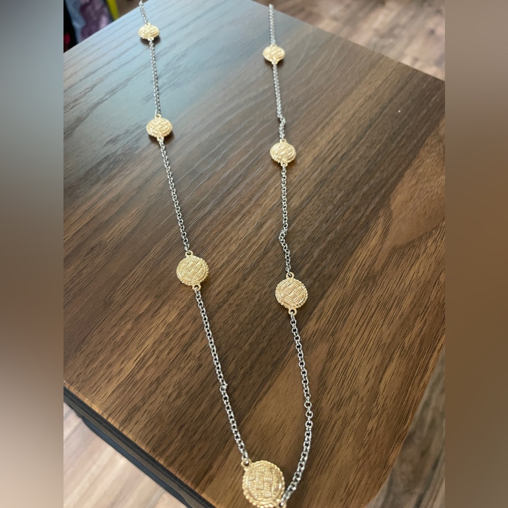 Two tone necklace